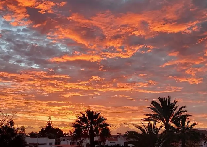 Apartment House Of Sunset